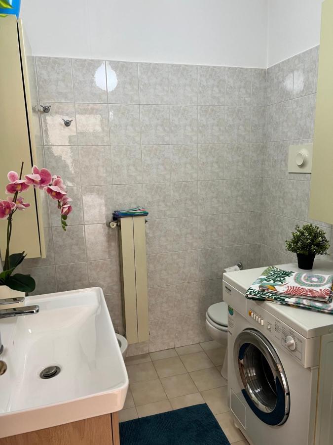 Bnbook Pero Figino Rho Fiera, 2 Camere Da Letto E 2 Bagni Exterior foto